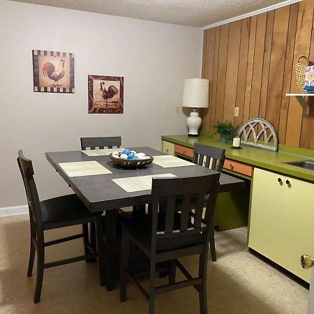 2Br Pet Friendly Home In Sneads Ferry With Parking エクステリア 写真