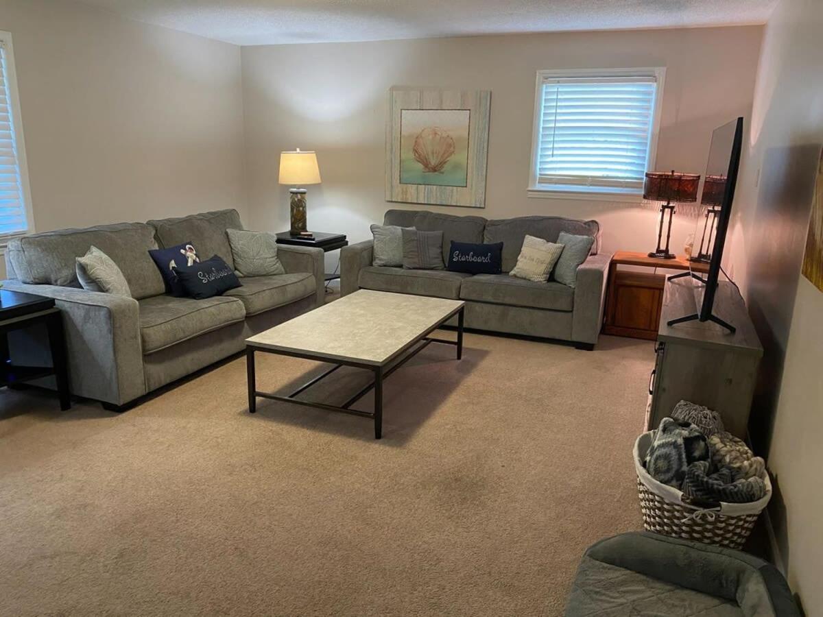 2Br Pet Friendly Home In Sneads Ferry With Parking エクステリア 写真