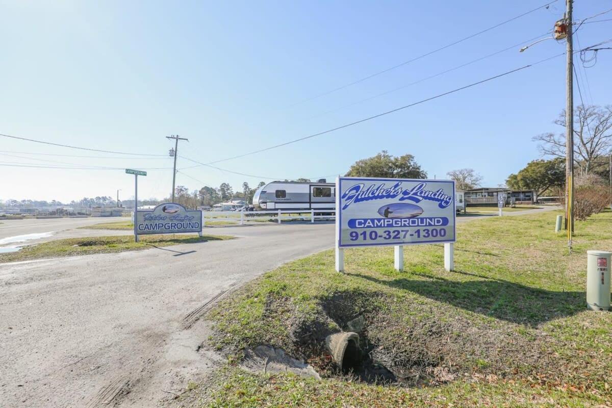 2Br Pet Friendly Home In Sneads Ferry With Parking エクステリア 写真