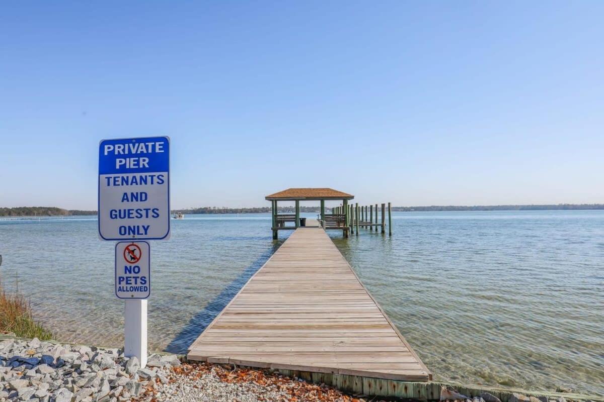 2Br Pet Friendly Home In Sneads Ferry With Parking エクステリア 写真