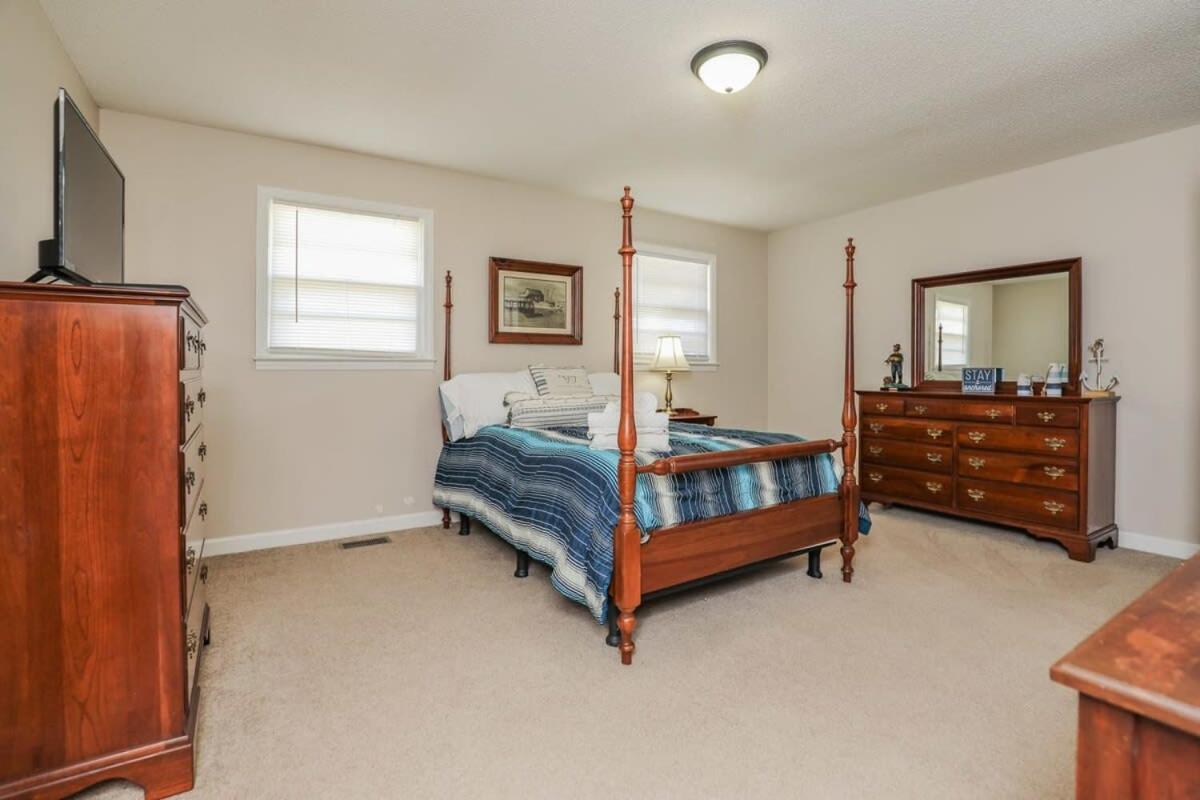 2Br Pet Friendly Home In Sneads Ferry With Parking エクステリア 写真