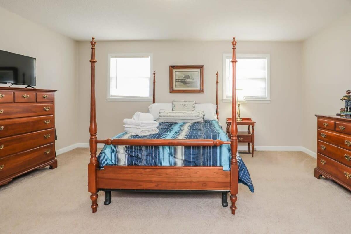 2Br Pet Friendly Home In Sneads Ferry With Parking エクステリア 写真