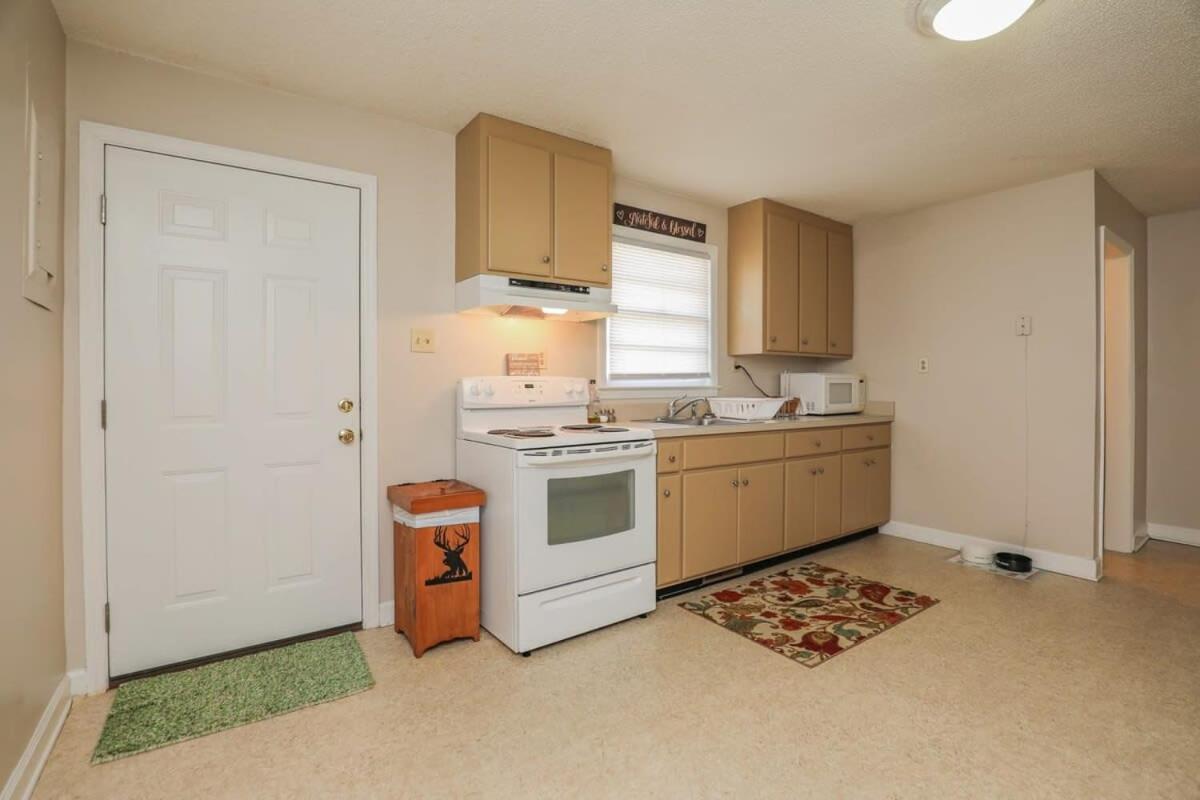 2Br Pet Friendly Home In Sneads Ferry With Parking エクステリア 写真