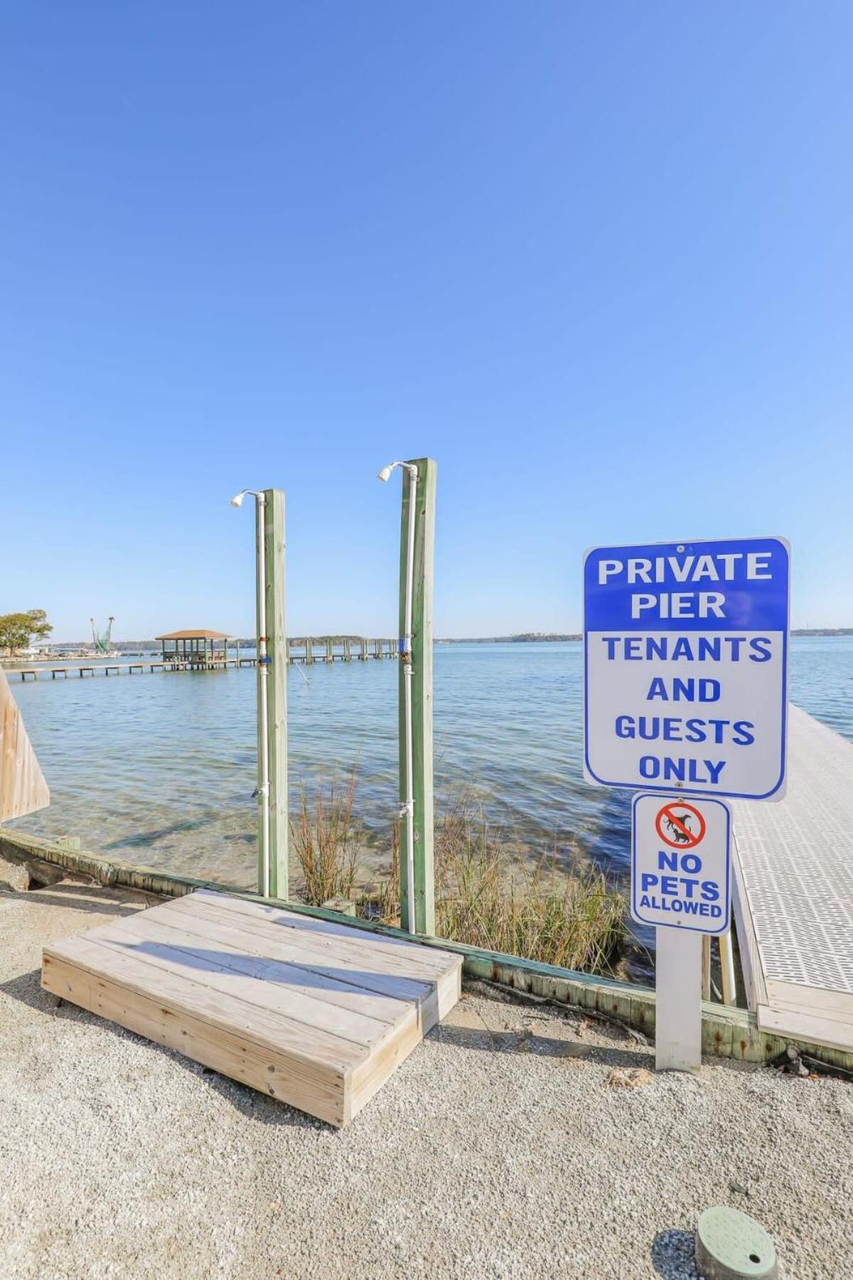 2Br Pet Friendly Home In Sneads Ferry With Parking エクステリア 写真